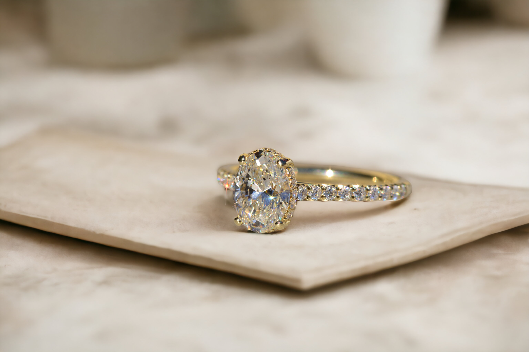 🌟 Why More Buyers Are Choosing 14K Gold Moissanite Engagement Rings Amid Record-High Gold Prices 🌟
